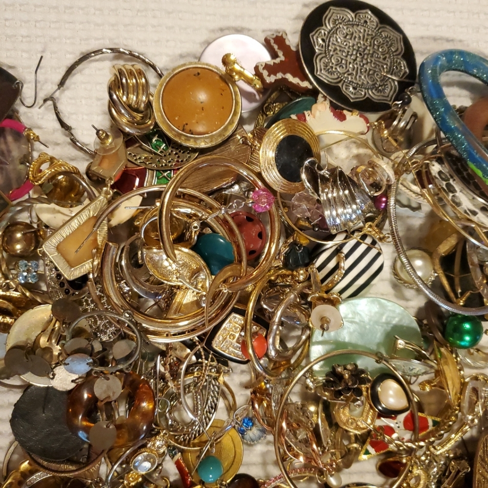 Lot of 260 Single Earrings for Crafts